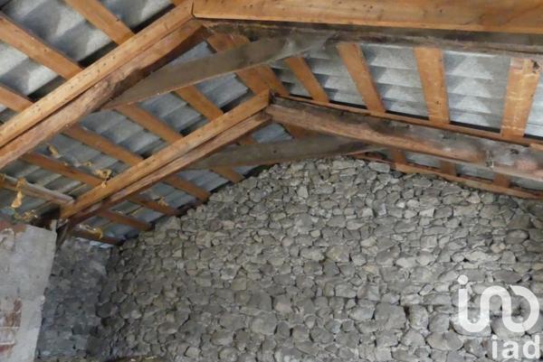 Maison à vendre 4 pièces 68 m² Burzet