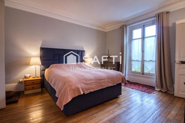 Maison MANSART à Vendre 220m2 env.Terrain de 586m2 env.