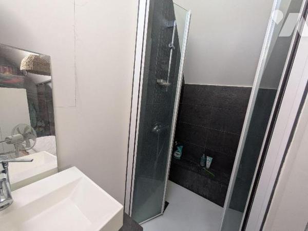 EXCLUSIVITE - LES HERBIERS - Maison de bourg idéalement située en centre-ville, quartier de la ...