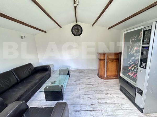 HARAS sur 13300M² Entièrement équipé AVEC habitation de 95m² 