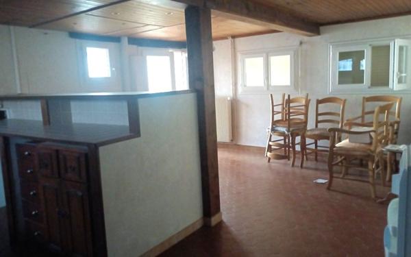 Maison à vendre    4 pièces • 107 m2 Saint-Pierre-sur-Dives