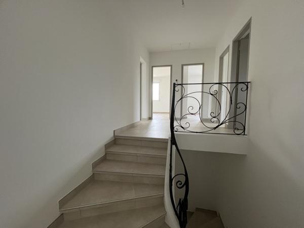 Maison à louer |  Bédéchan |  6 pièces | 230 m²