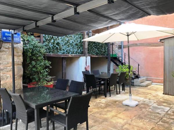 Dpt Côte d'Or (21), à vendre BEZE immeuble