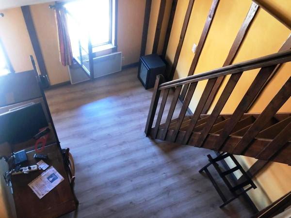 Dpt Côte d'Or (21), à vendre BEZE immeuble