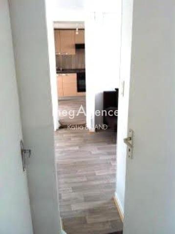 Appartement à LAVAL, 53000 - 2 pièces 30m²