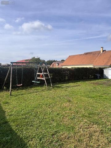 Maison à vendre à Champagné dans la Sarthe (72470), ref : LMY/FOU