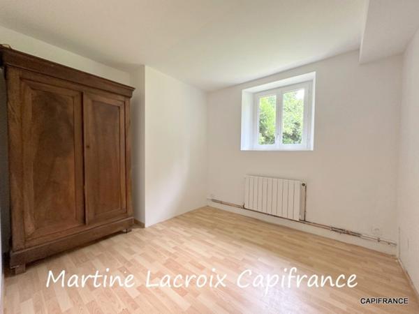 Dpt SARTHE (72), à vendre AVEZÉ - PROPRIÉTÉ  P8 de 166 m² - Terrain de 1H500