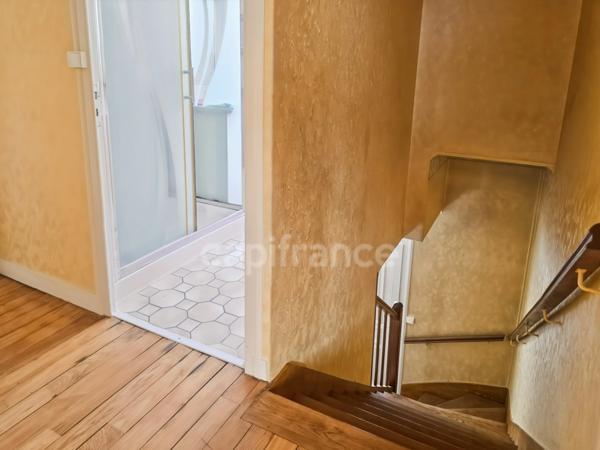 Une belle opportunité entre Les Maillets et Premartine ! Maison familiale de 94 m idéalement située, qui n'attend plus que votre nouveau projet de vie