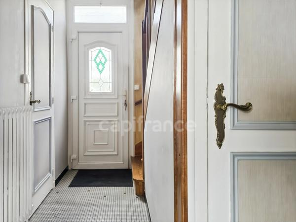 Une belle opportunité entre Les Maillets et Premartine ! Maison familiale de 94 m idéalement située, qui n'attend plus que votre nouveau projet de vie