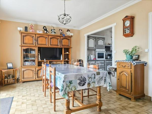 Une belle opportunité entre Les Maillets et Premartine ! Maison familiale de 94 m idéalement située, qui n'attend plus que votre nouveau projet de vie