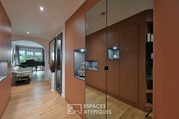 Appartement rénové avec terrasse, tennis et piscine dans un écrin de verdure