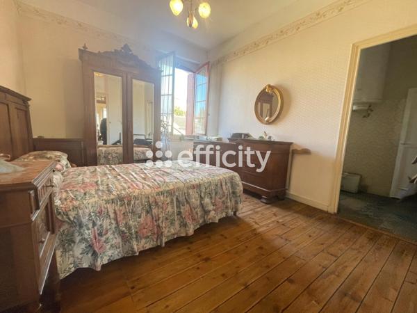 Maison
         4 pièces
        - 110 m² 119 000 € *