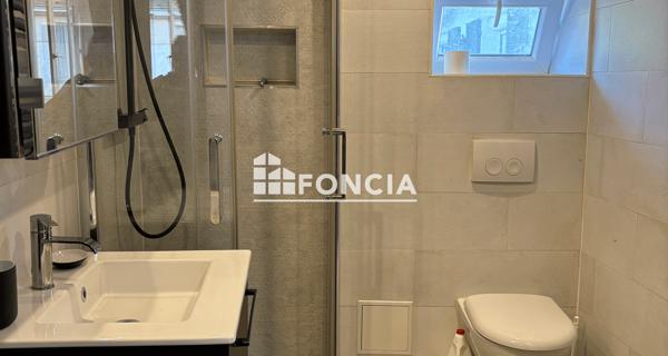 Location Studio 23.2 m² - Corbeil-essonnes 91100