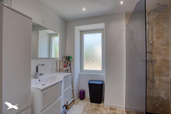 Maison 298 452 € La Feuillade 5 p 203 m² DPE D