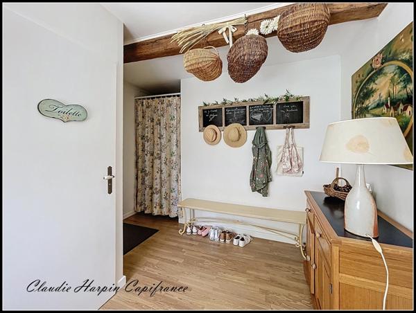 Maison à vendre 8 pièces AIRVAULT (79) - terrain 2769 m² - 5 ch - mare -288 m² habitable