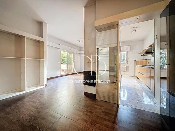 Appartement  3 pièce(s) 78 M² avec Terrasse de 20m²