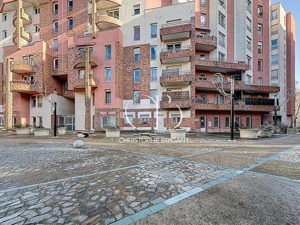 Appartement  3 pièce(s) 78 M² avec Terrasse de 20m²