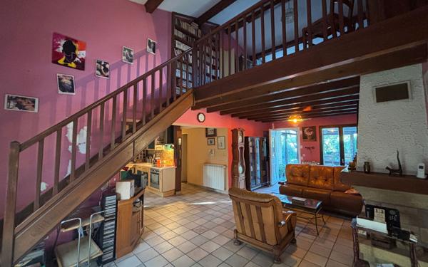 Maison à vendre    5 pièces • 155,31 m2 Marguerittes