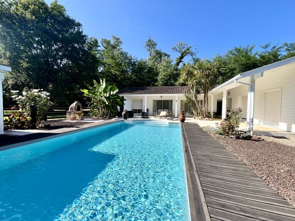 Propriete 4 pièce(s) 3 chambre(s) 138 m²