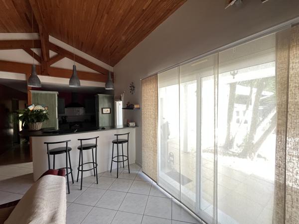 Propriete 4 pièce(s) 3 chambre(s) 138 m²