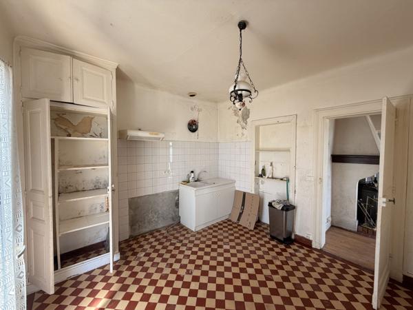 Maison à rénover avec T2 indépendant