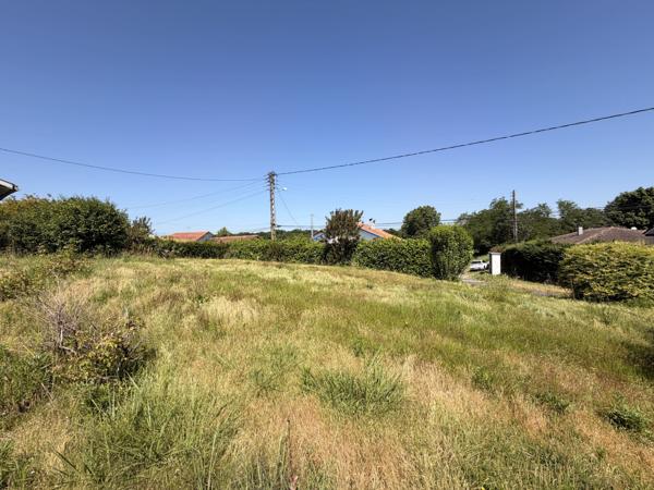 Maison à rénover avec T2 indépendant