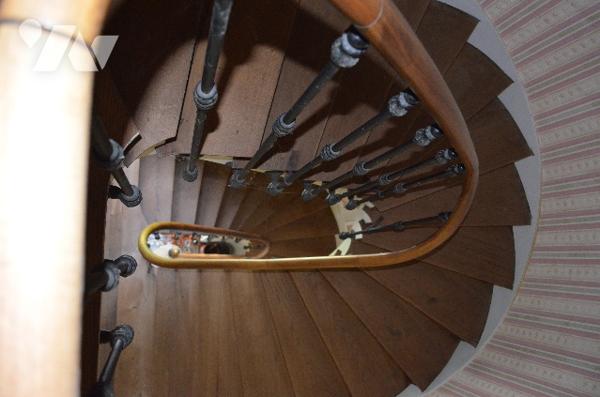 ECORDAL, une maison de caractère sur un terrain de 1ha 25a 17ca.