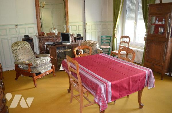 ECORDAL, une maison de caractère sur un terrain de 1ha 25a 17ca.