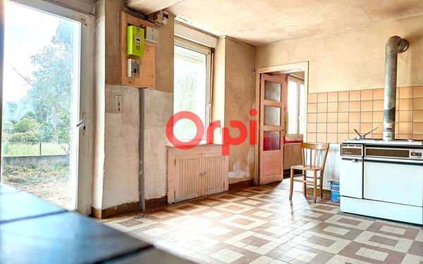 Maison à vendre    5 pièces •  Préveranges