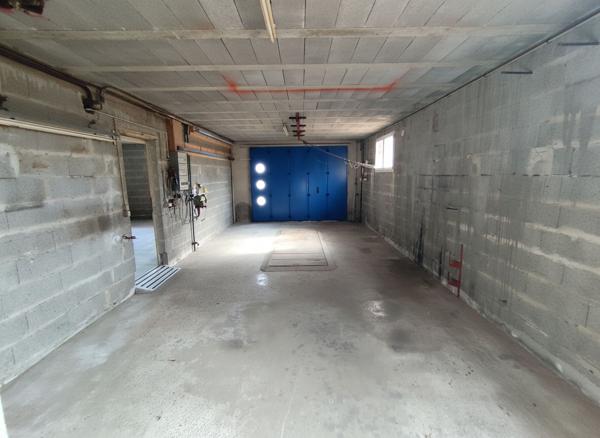 Maison 146 m², 5 chambres, grand garage : un fort potentiel à La Chaume