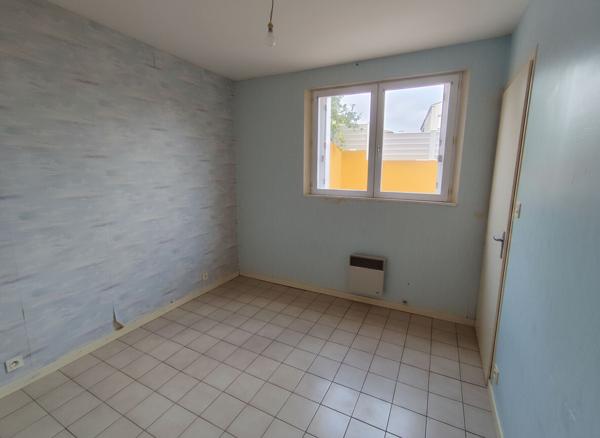 Maison 146 m², 5 chambres, grand garage : un fort potentiel à La Chaume