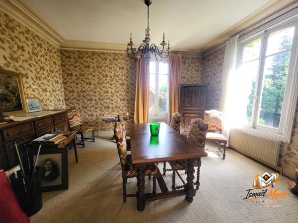 Maison à vendre 8 pièces  (61)