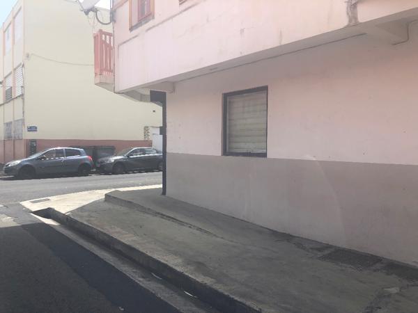 Location local commercial Fort-de-France - 5 pièce(s) - 69 m² - 2 000 €/mois