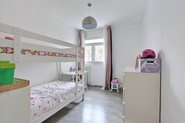 IDEAL POUR VOTRE FAMILLE APPARTEMENT 5 PIECES A VILLENEUVE LA GARENNE