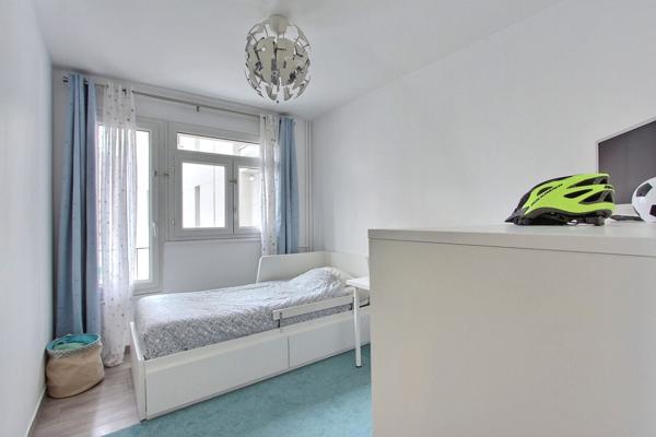 IDEAL POUR VOTRE FAMILLE APPARTEMENT 5 PIECES A VILLENEUVE LA GARENNE