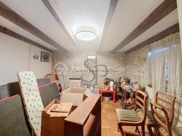 Maison en pierre de 190 m²