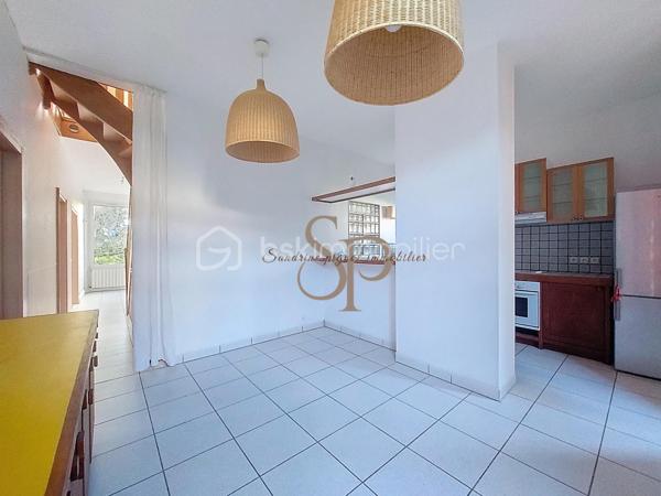 Maison en pierre de 190 m²