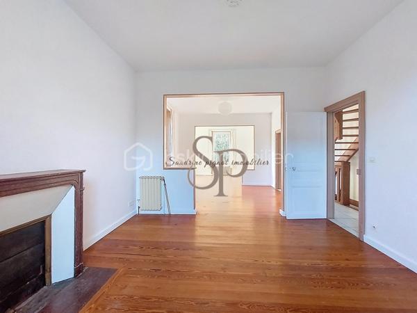 Maison en pierre de 190 m²