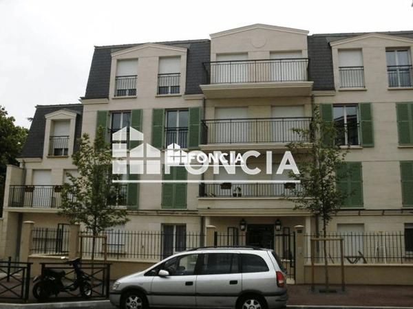 Location Appartement 2 pièces 44.55 m² - 3 RUE DES ECOLES Chatou 78400