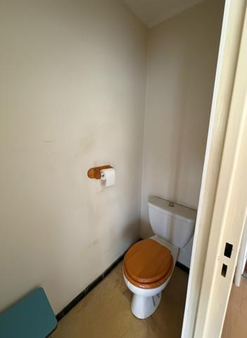 Appartement type 2, au calme, proche commodités.