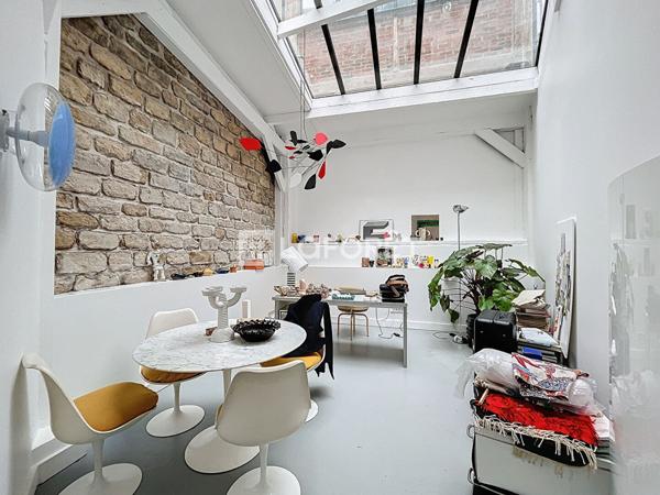 Achat local commercial Paris 18 - 228 m² - 2 517 345 €