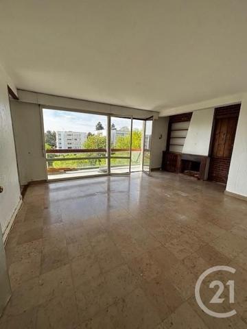 Appartement T6 à vendre  7 pièces - 137 m2 ST QUENTIN - 02