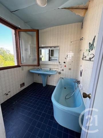 Appartement T6 à vendre  7 pièces - 137 m2 ST QUENTIN - 02