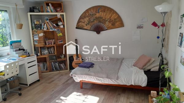 MAISON OU IL FAIT BON VIVRE, JARDIN AU CALME, BIEN SITUEE