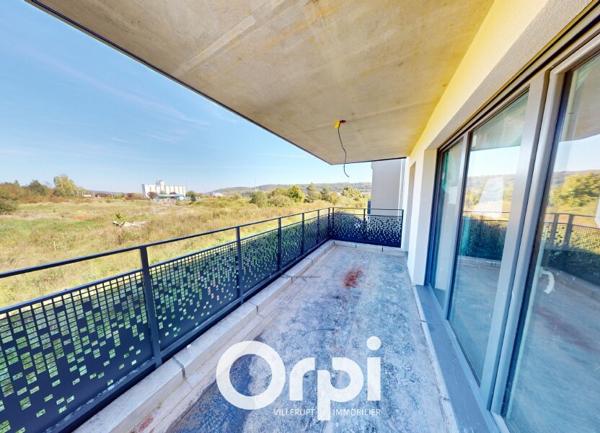 Appartement à vendre    3 pièces •  Mont-Saint-Martin