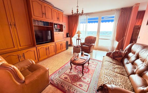 Appartement à vendre    4 pièces • 77 m2 Sevran