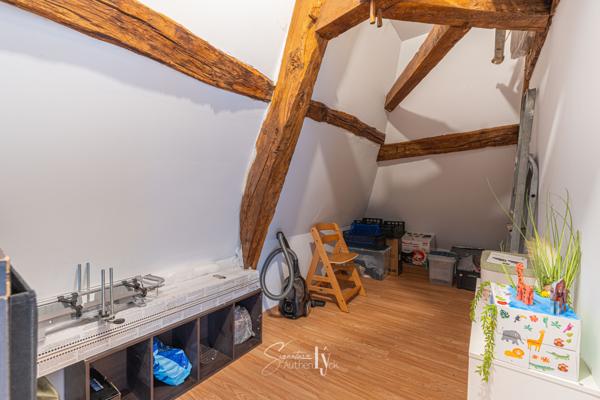 Maison
         4 pièces
        - 90 m² Exclusivité 139 900 € *
