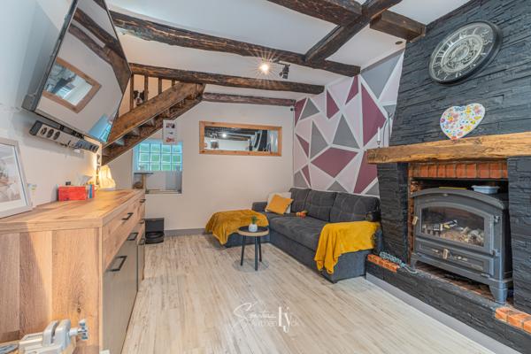 Maison
         4 pièces
        - 90 m² Exclusivité 139 900 € *