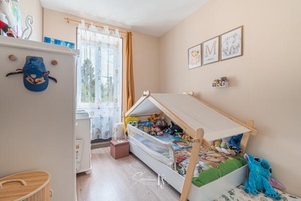 Maison
         4 pièces
        - 90 m² Exclusivité 139 900 € *