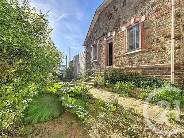 Maison à vendre  4 pièces - 81,16 m 2   NOYAL SUR VILAINE  - 35